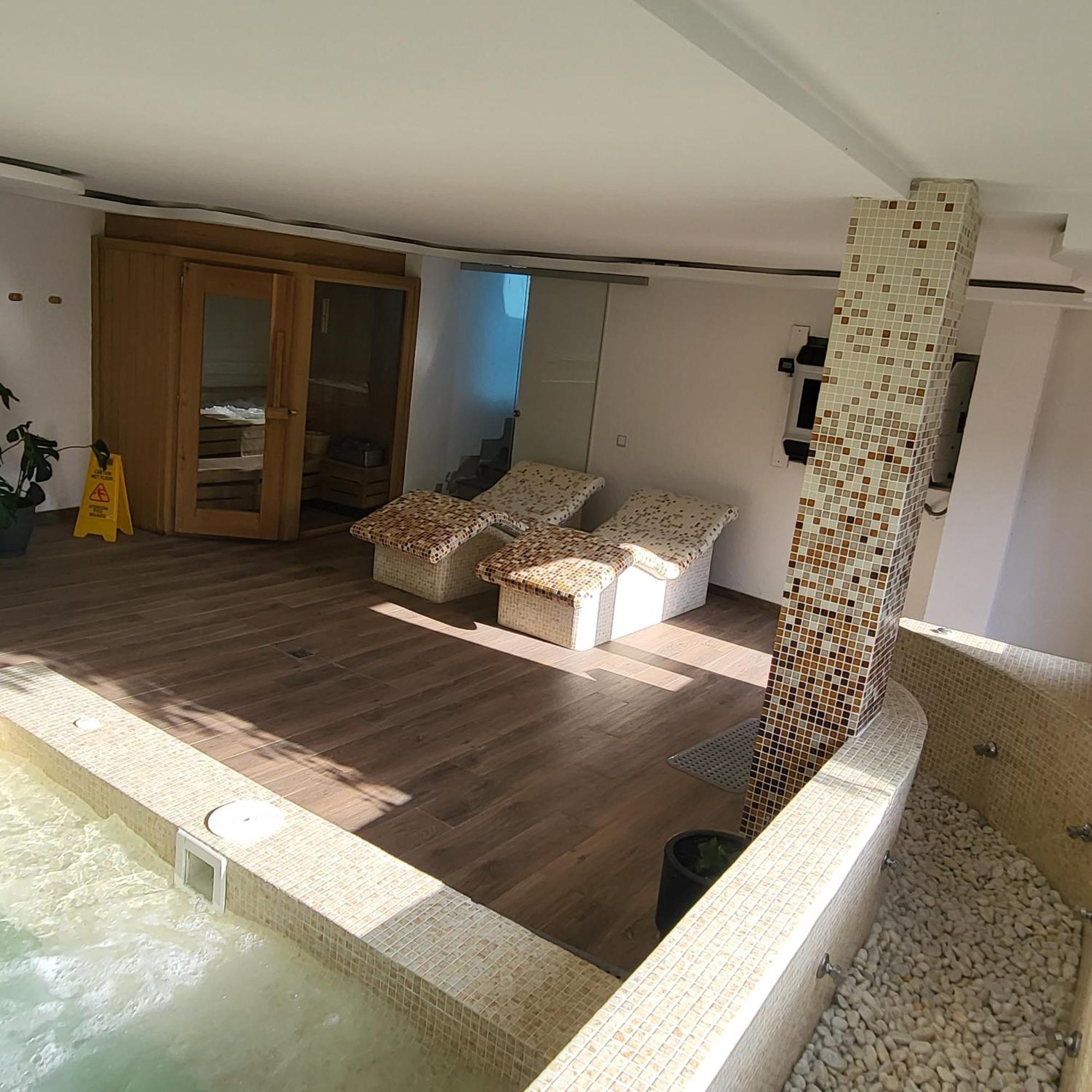 Hostal El Cerro - Only Adults Pedro Bernardo Exterior photo
